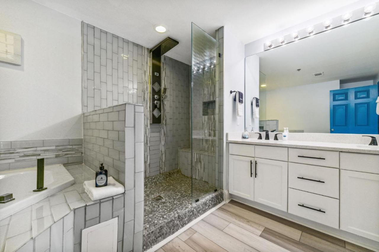 Eternal Waters At Laketown Wharf #1221 By Nautical Properties Vacation Rentals Panama City Beach Eksteriør bilde